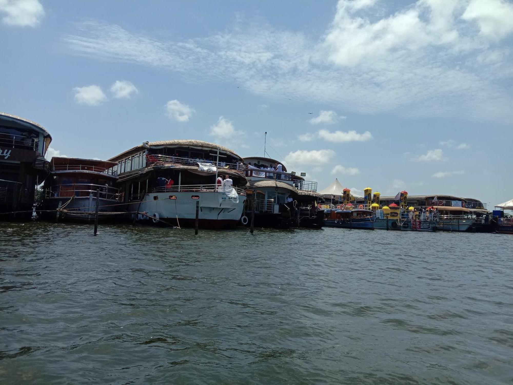'Marari Johns Homestay' Mararikulam, Alappuzha Exterior photo